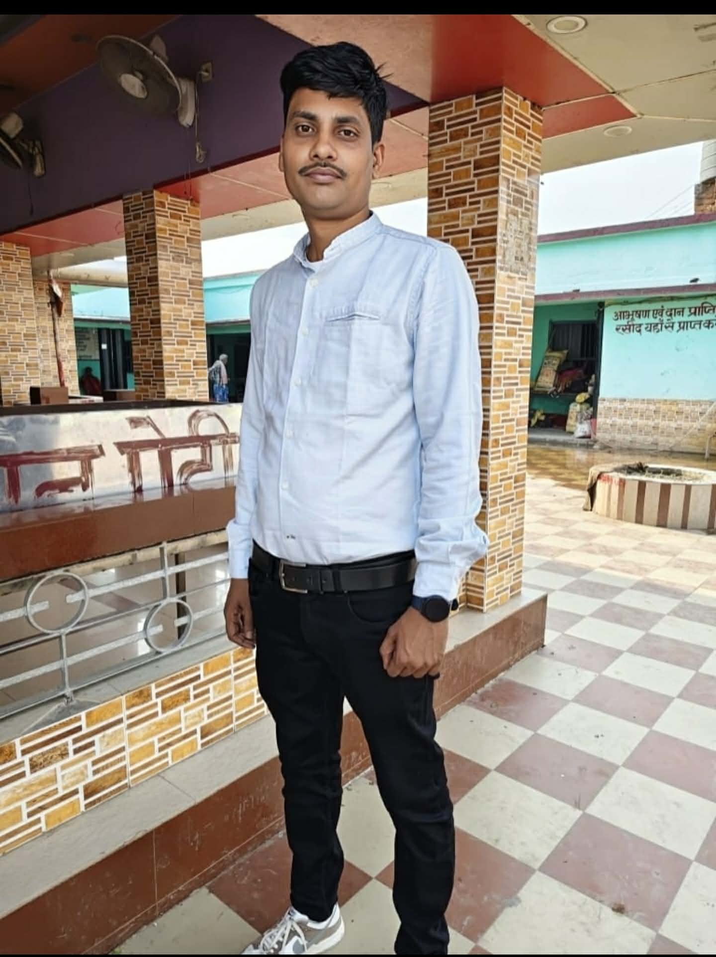 member-img