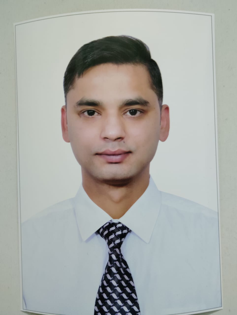 member-img