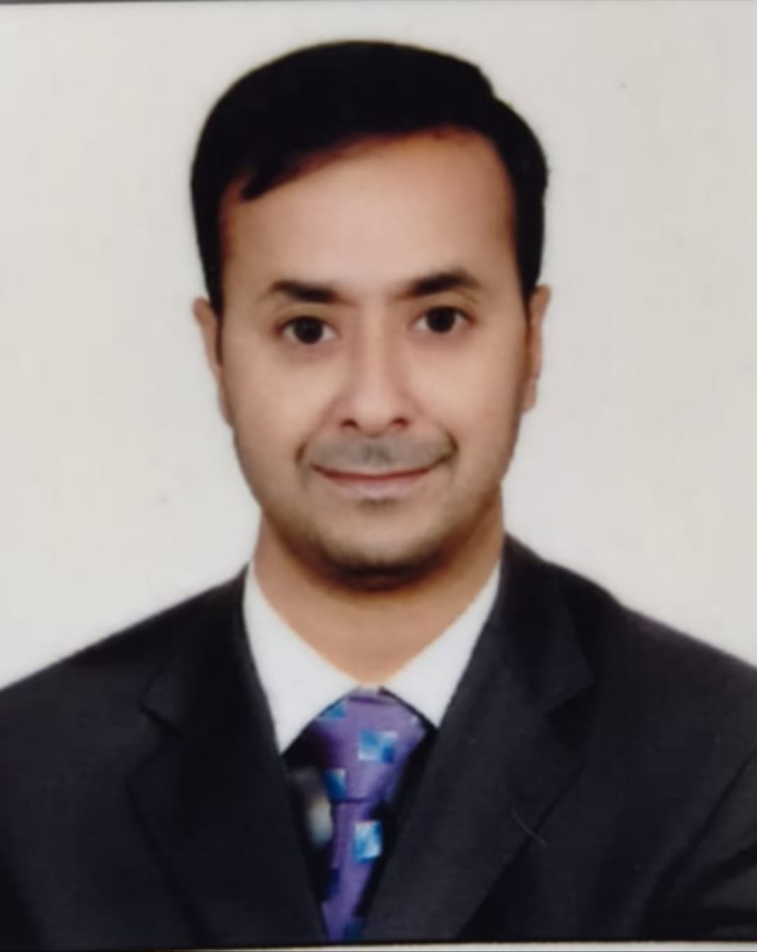 member-img