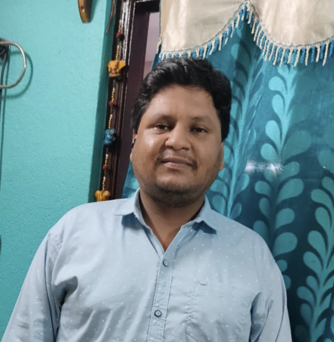 member-img