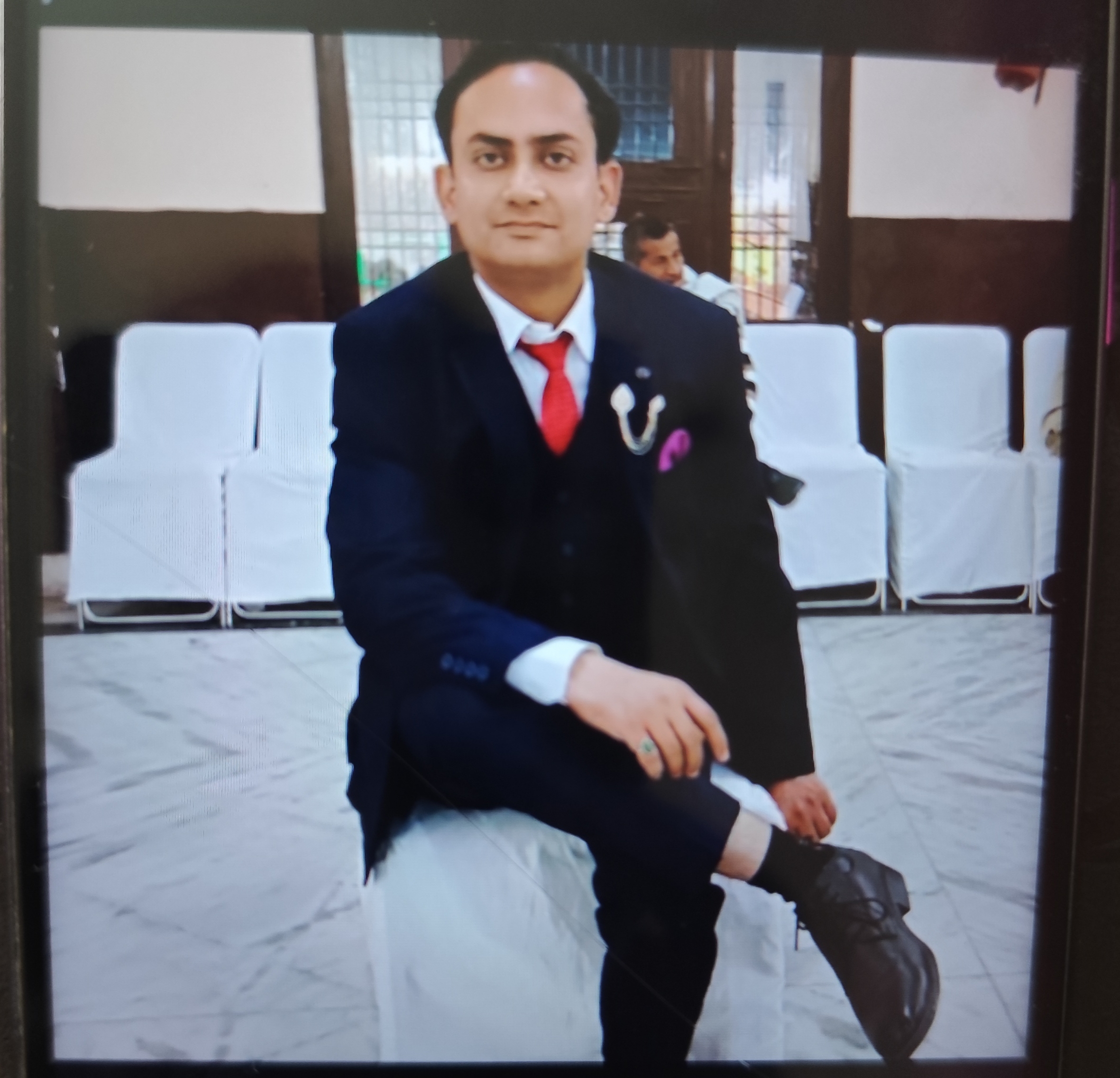 member-img