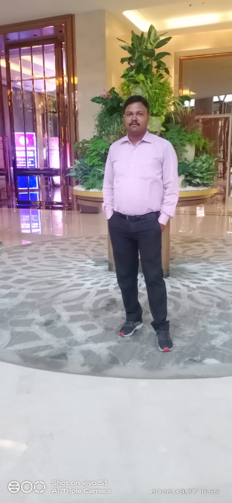 member-img