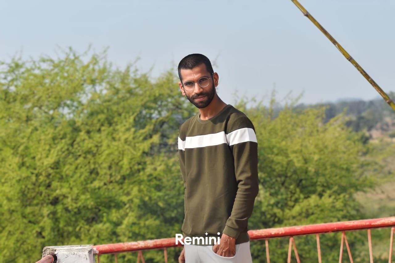 member-img