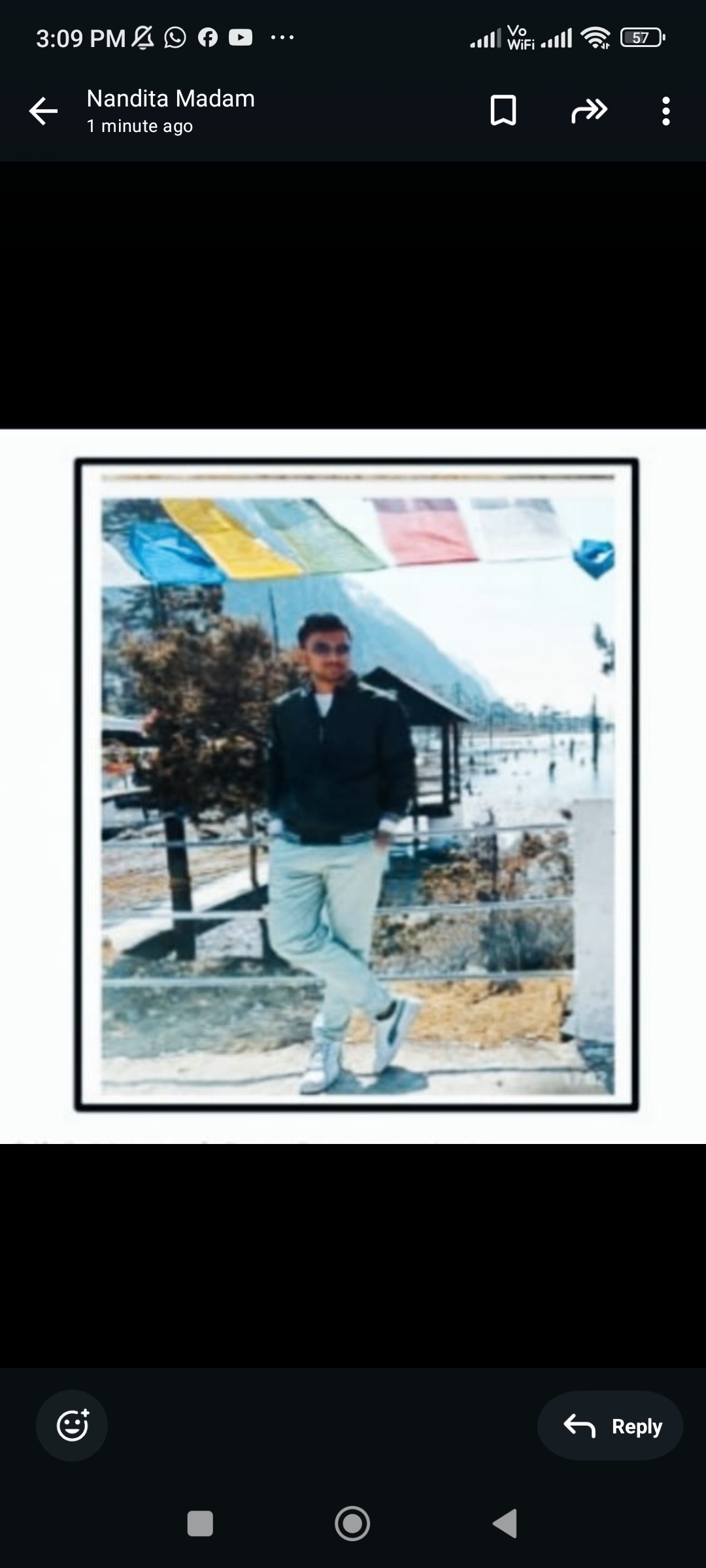 member-img